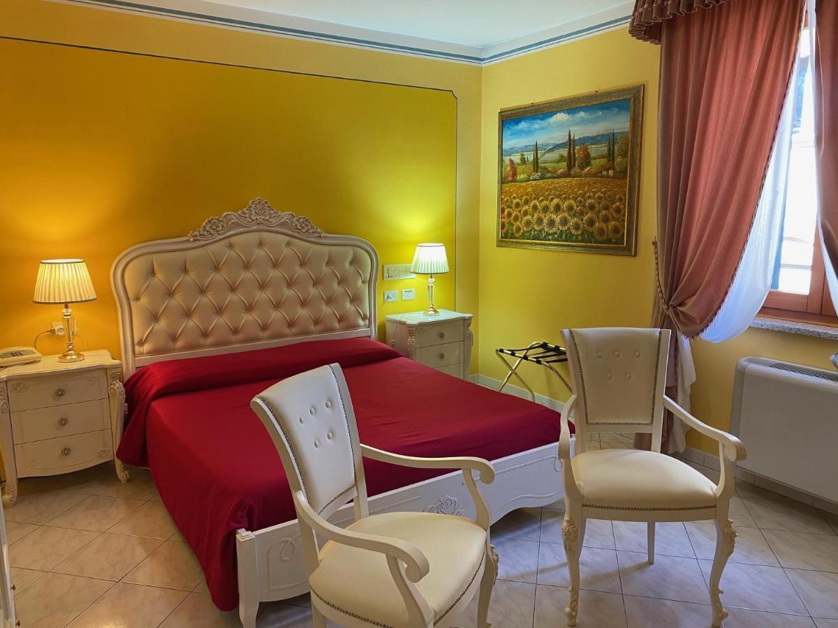 Hotel La Torre Castiglione del Lago Exteriör bild