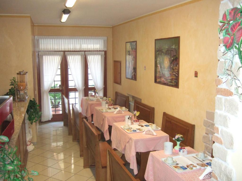 Hotel La Torre Castiglione del Lago Exteriör bild