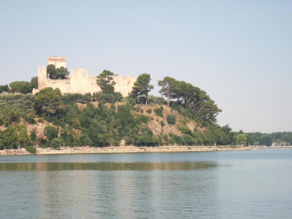 Hotel La Torre Castiglione del Lago Exteriör bild