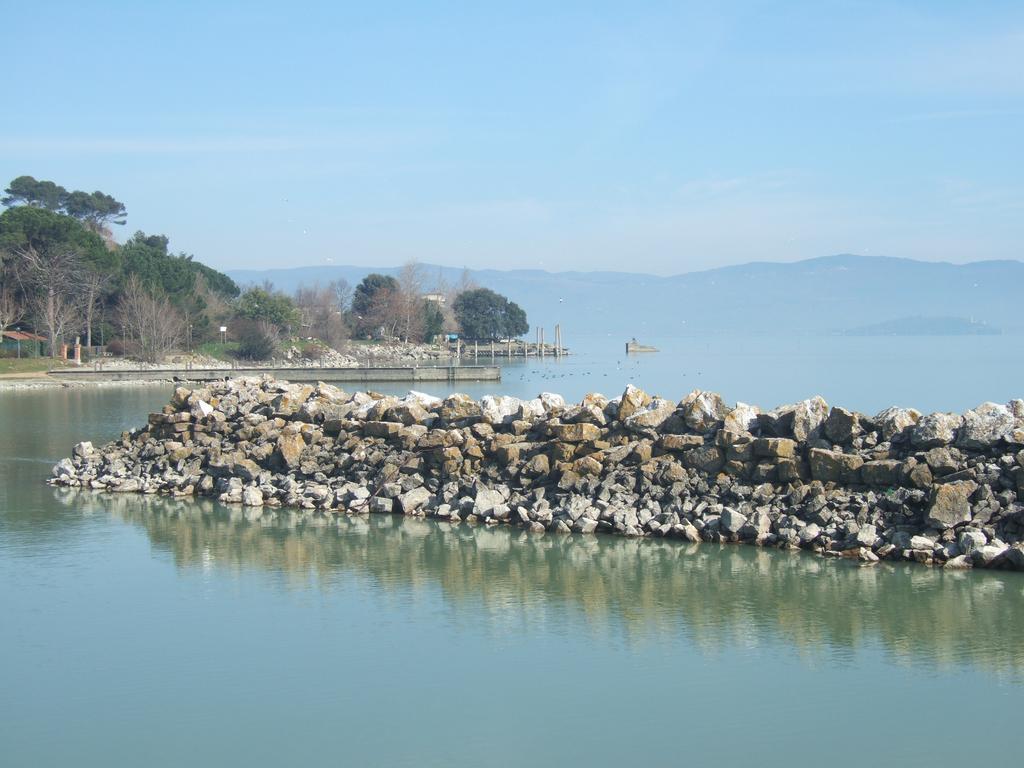 Hotel La Torre Castiglione del Lago Exteriör bild
