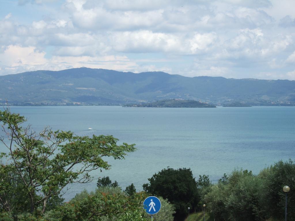 Hotel La Torre Castiglione del Lago Exteriör bild