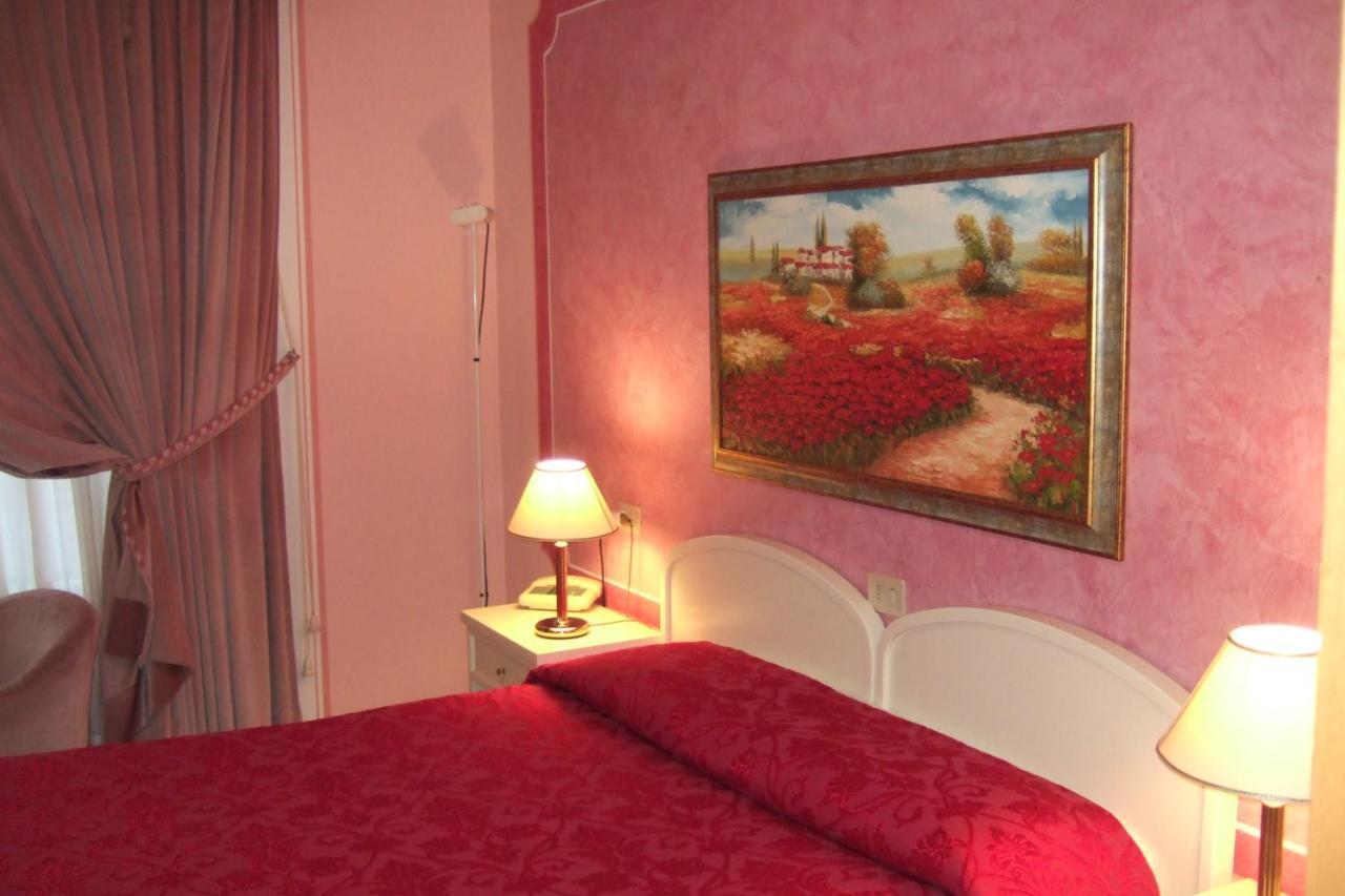 Hotel La Torre Castiglione del Lago Exteriör bild